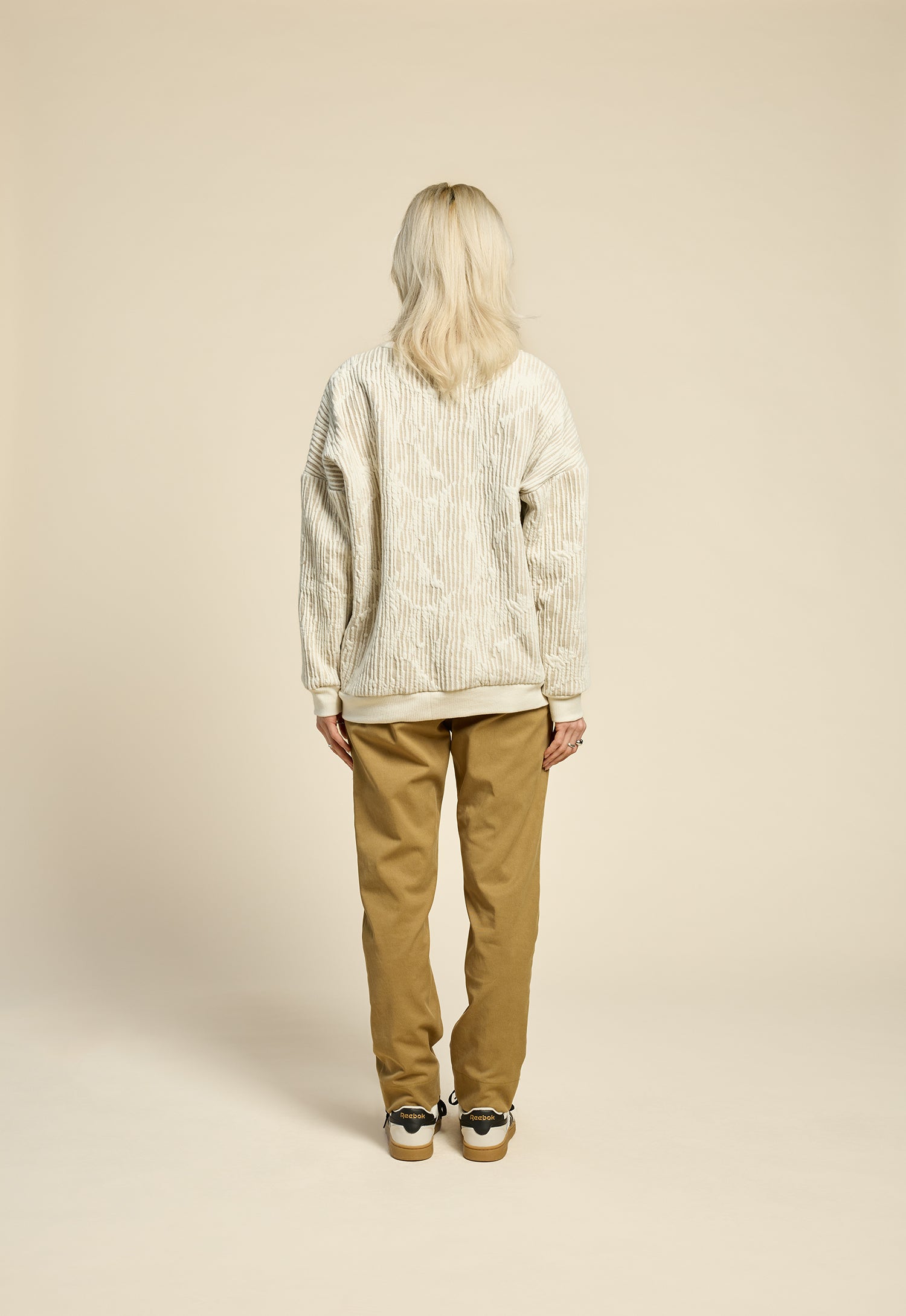 cokluch-haut-chandail-hotel-naturel-pantalon-thefool-antique-ah2526