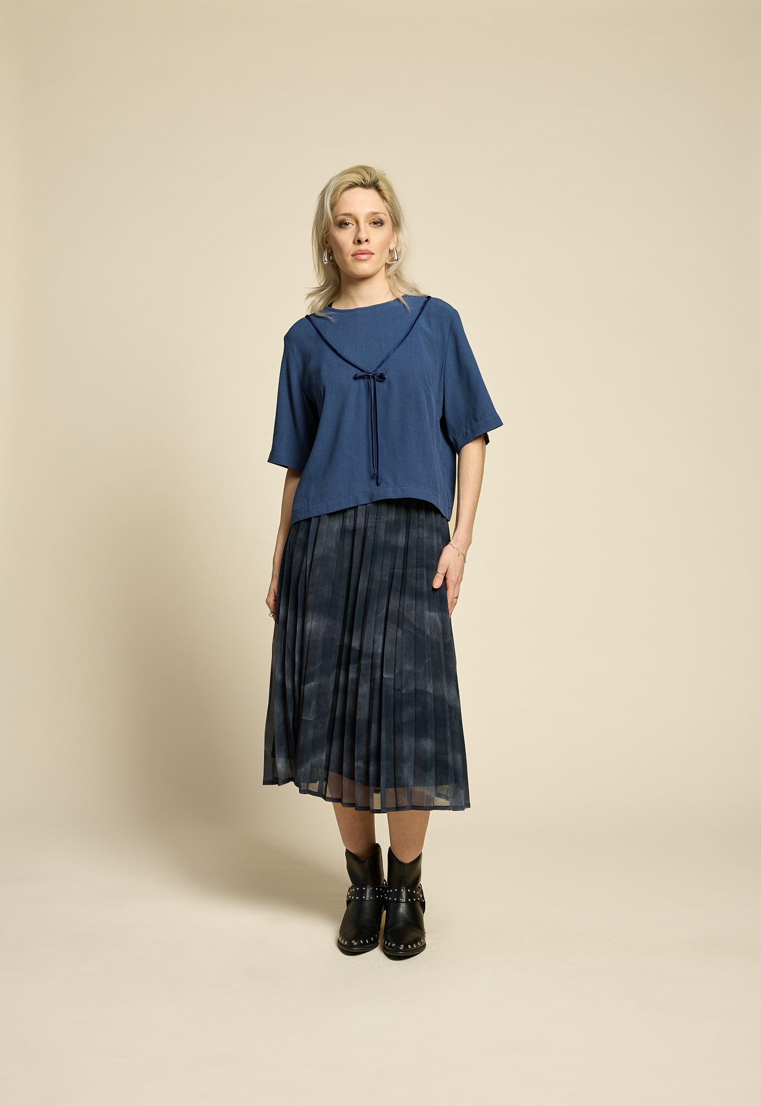 cokluch-haut-lea-denim-jupe-flowers-mist-twilight-ah2526