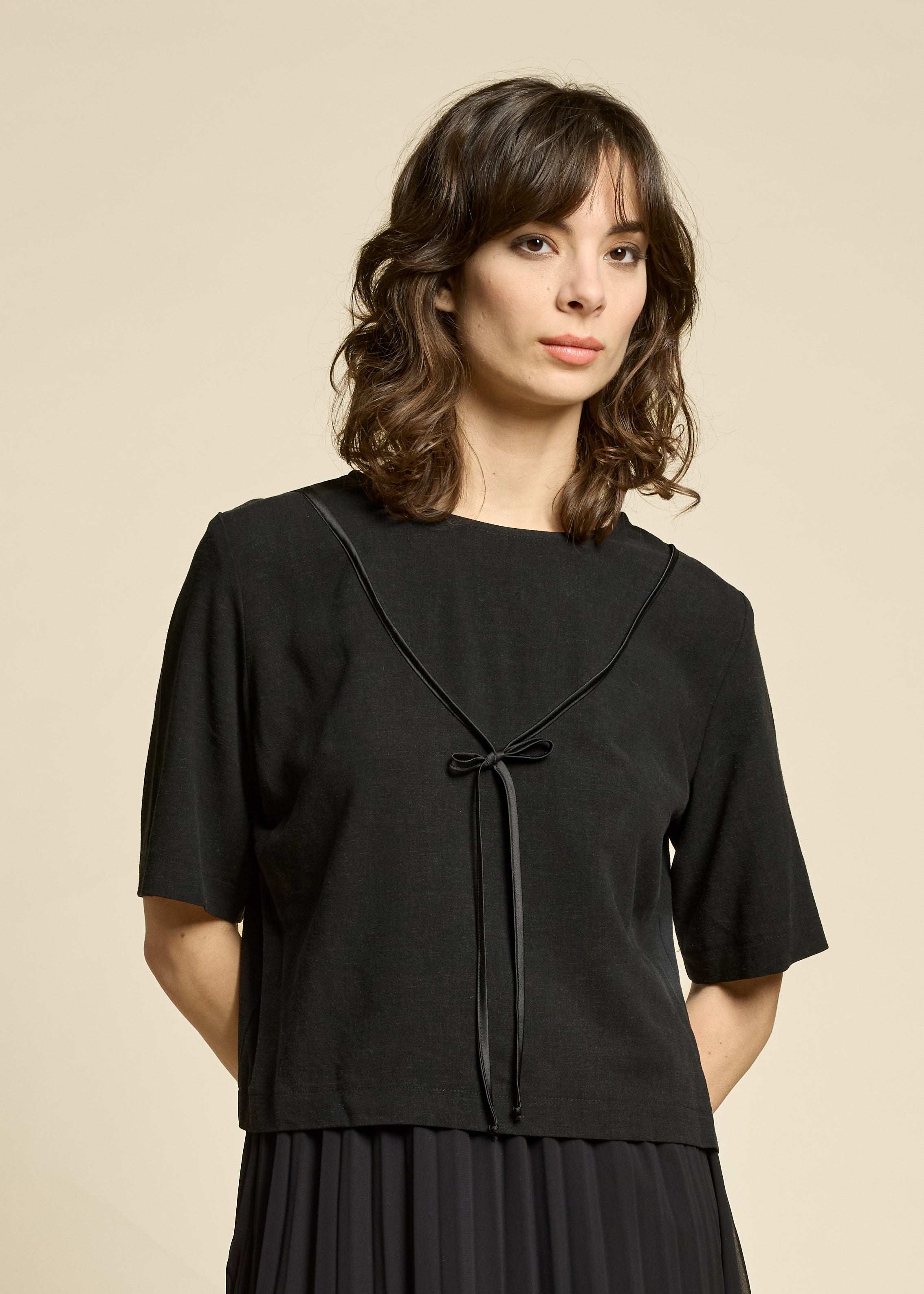 HYEON へオン　chorker tops ブラック cokluch-haut-lea-noir-ah2526.