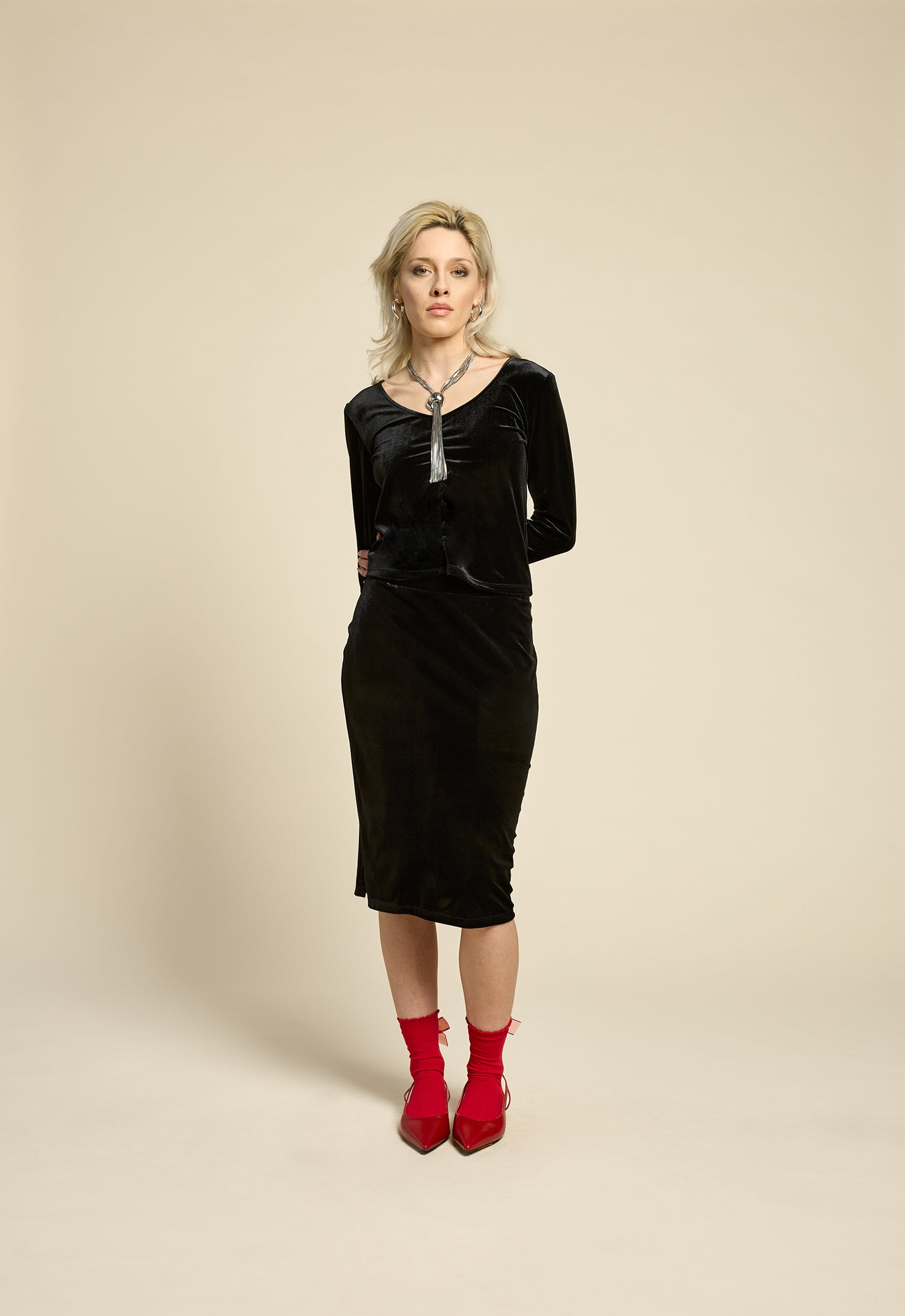 cokluch-haut-parade-noir-jupe-secrets-noir-ah2526-holiday