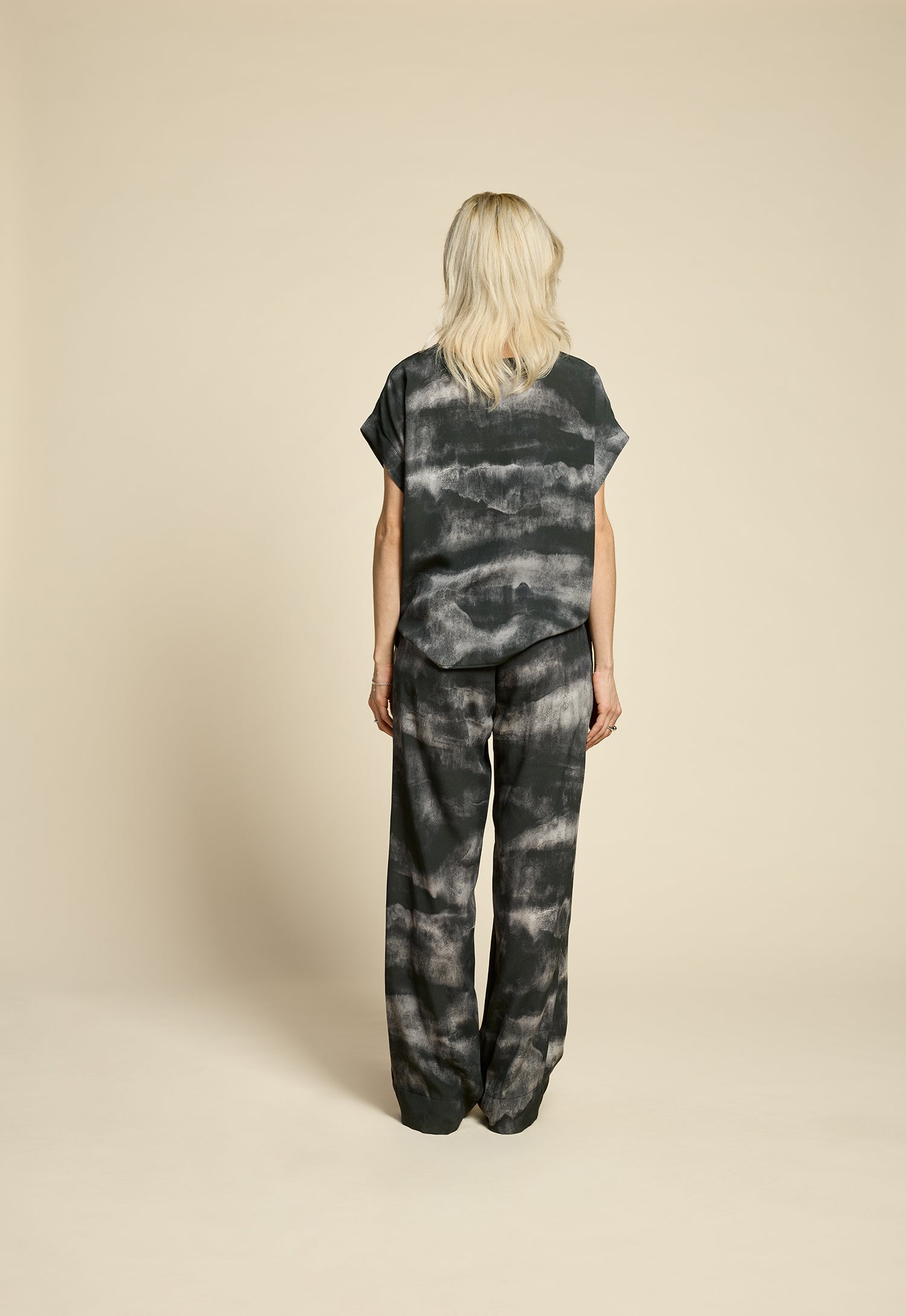 cokluch-haut-silence-mist-noir-pantalon-westcoast-mist-noir-ah2526