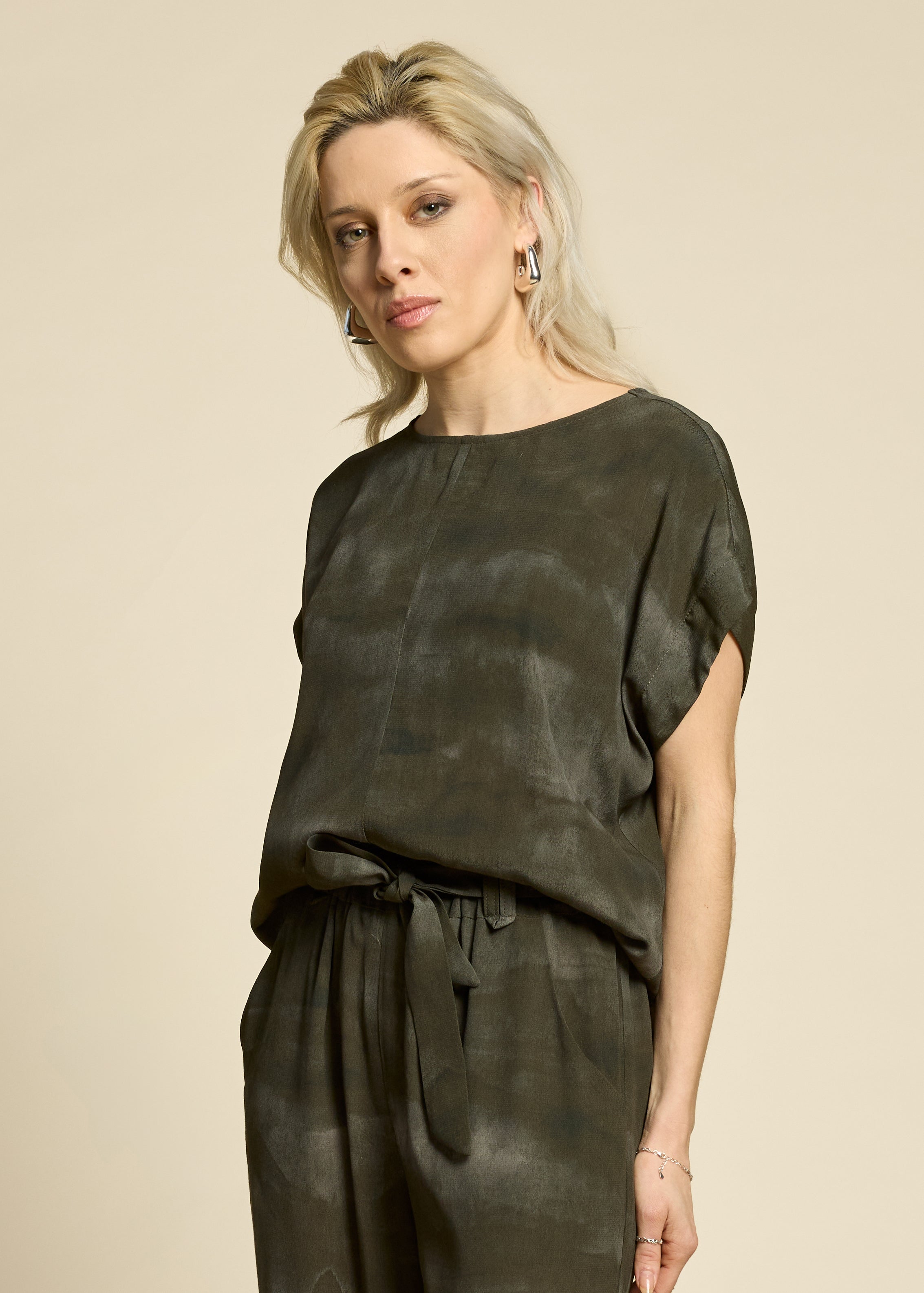 cokluch-haut-silence-mist-olive-ah2526