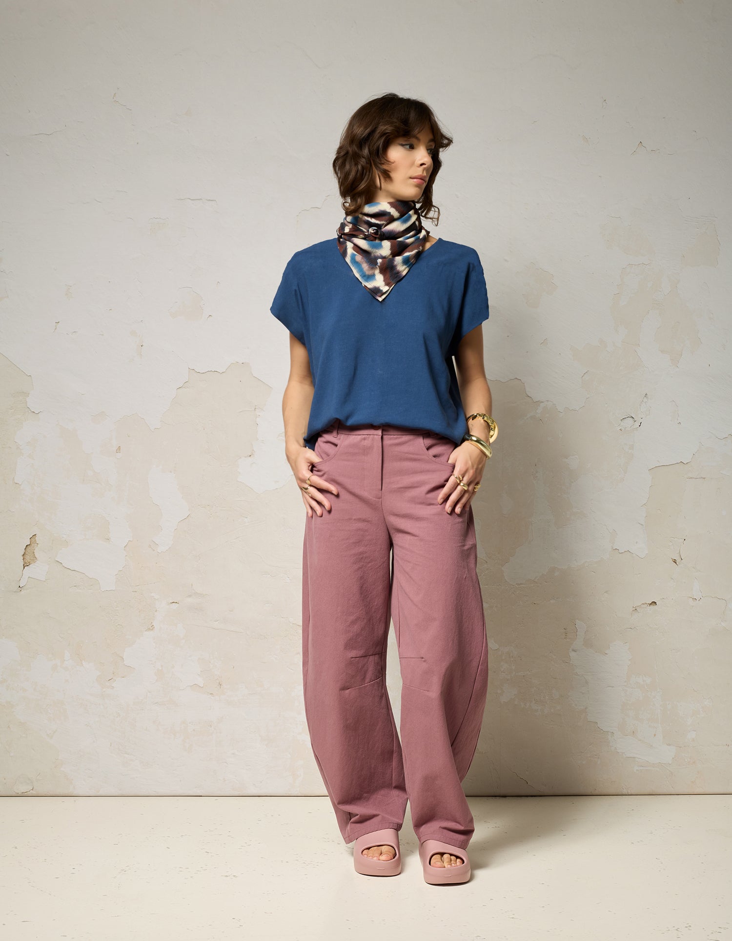 cokluch-haut-tshirt-ombre-denim-pe26-pantalon-seth-plum-pe26