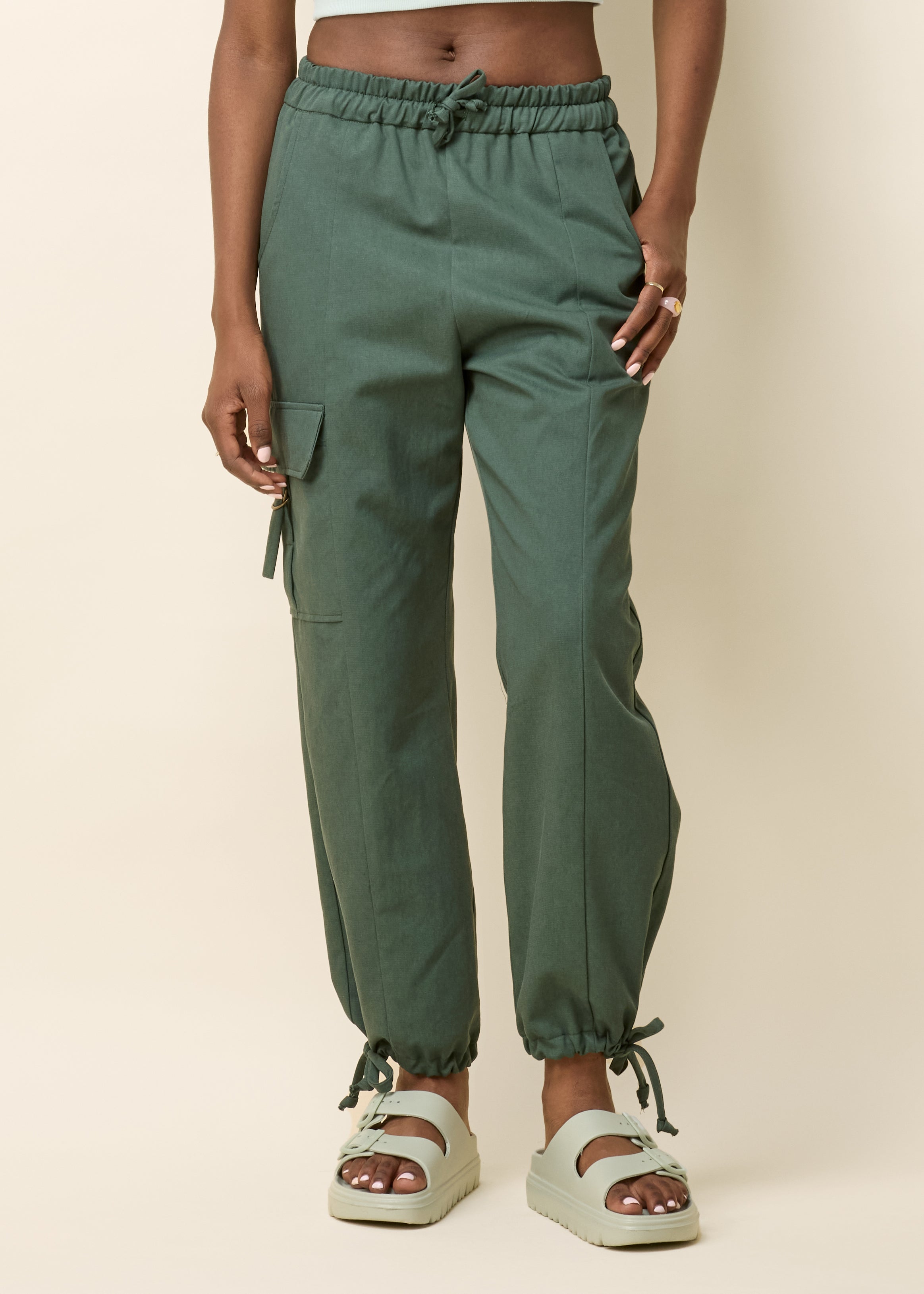 cokluch-pantalon-cargo-sumini-eden-pe25