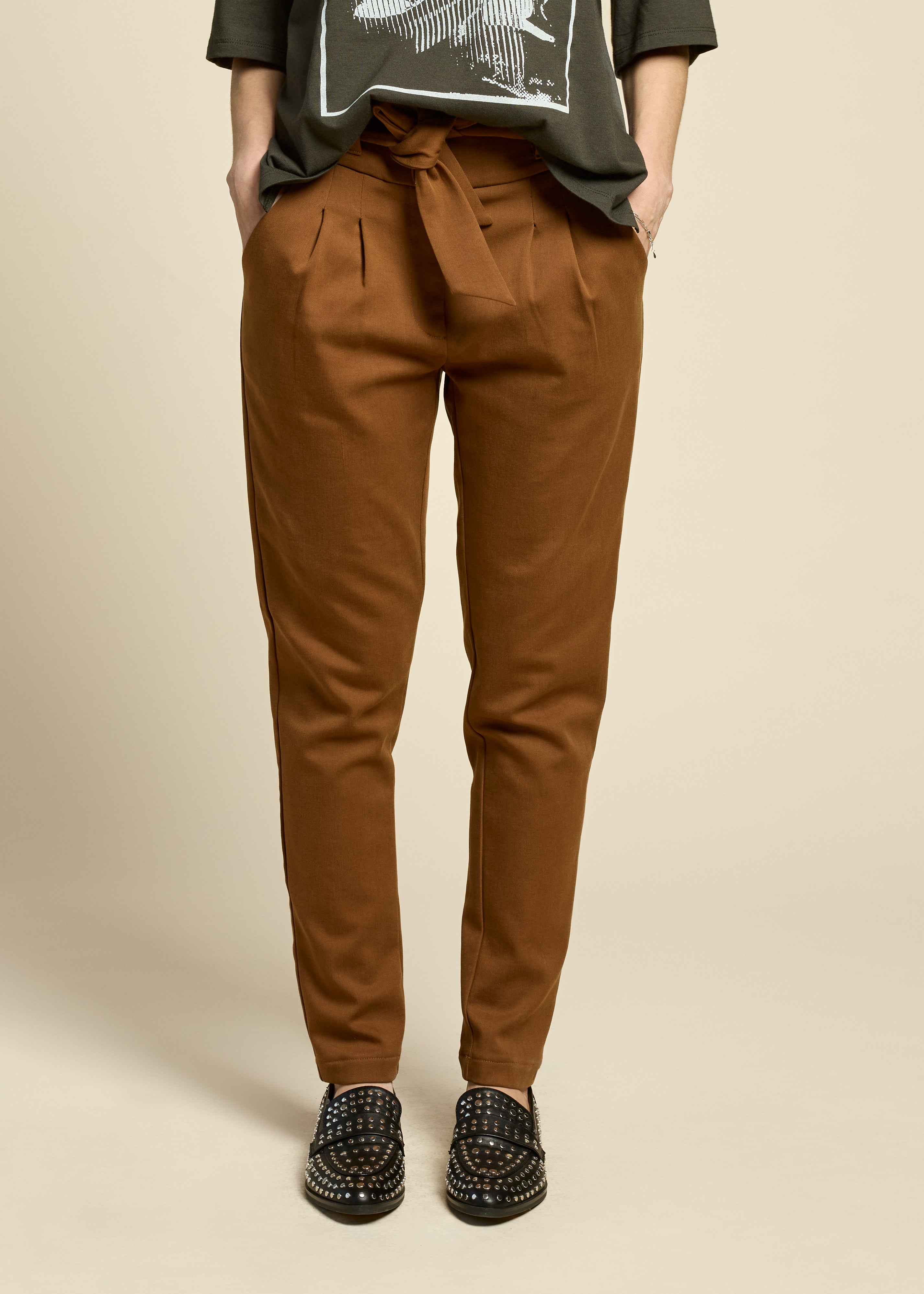 cokluch-pantalon-immortels-cognac-ah2526