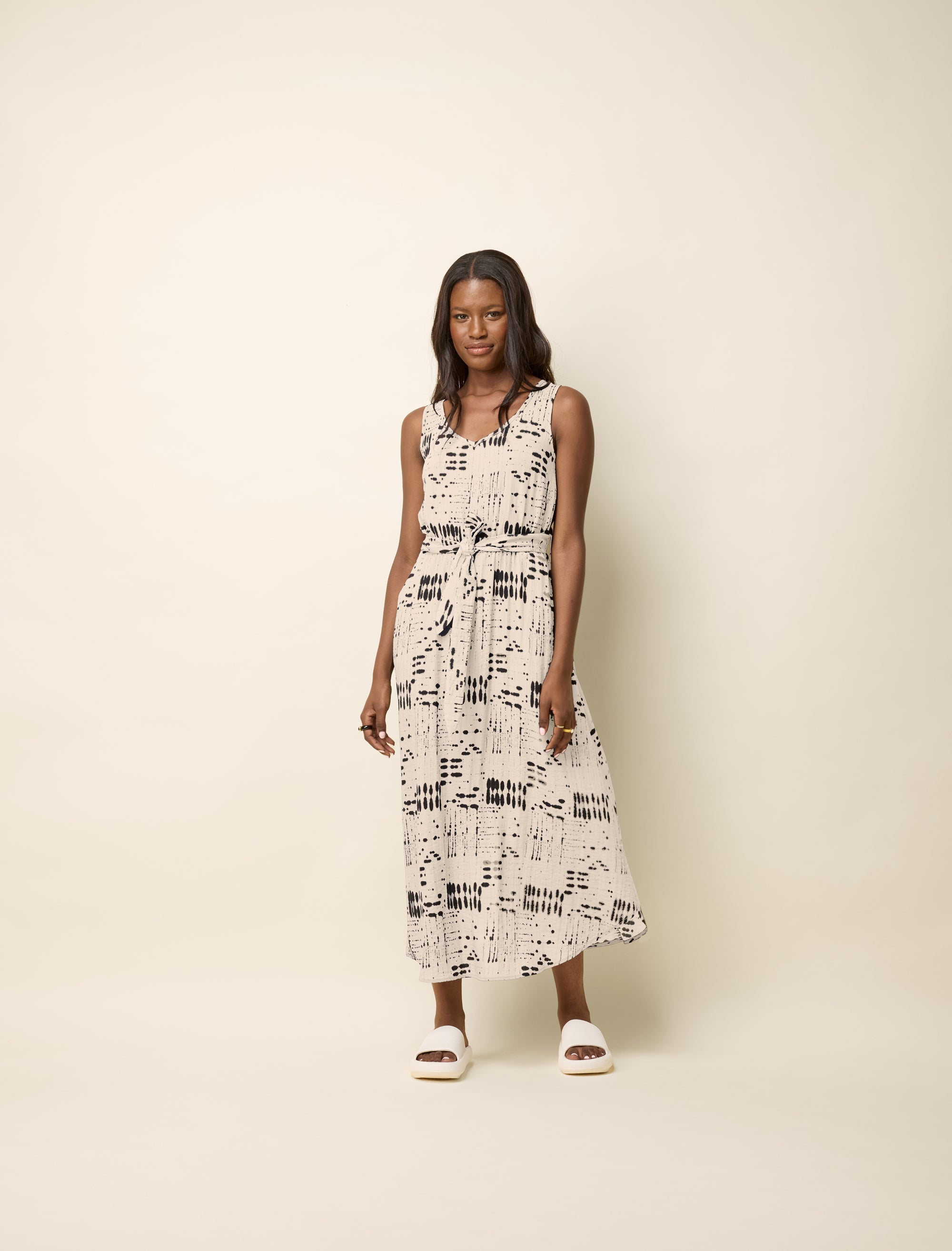 cokluch-robe-bella-ink-naturel-pe25