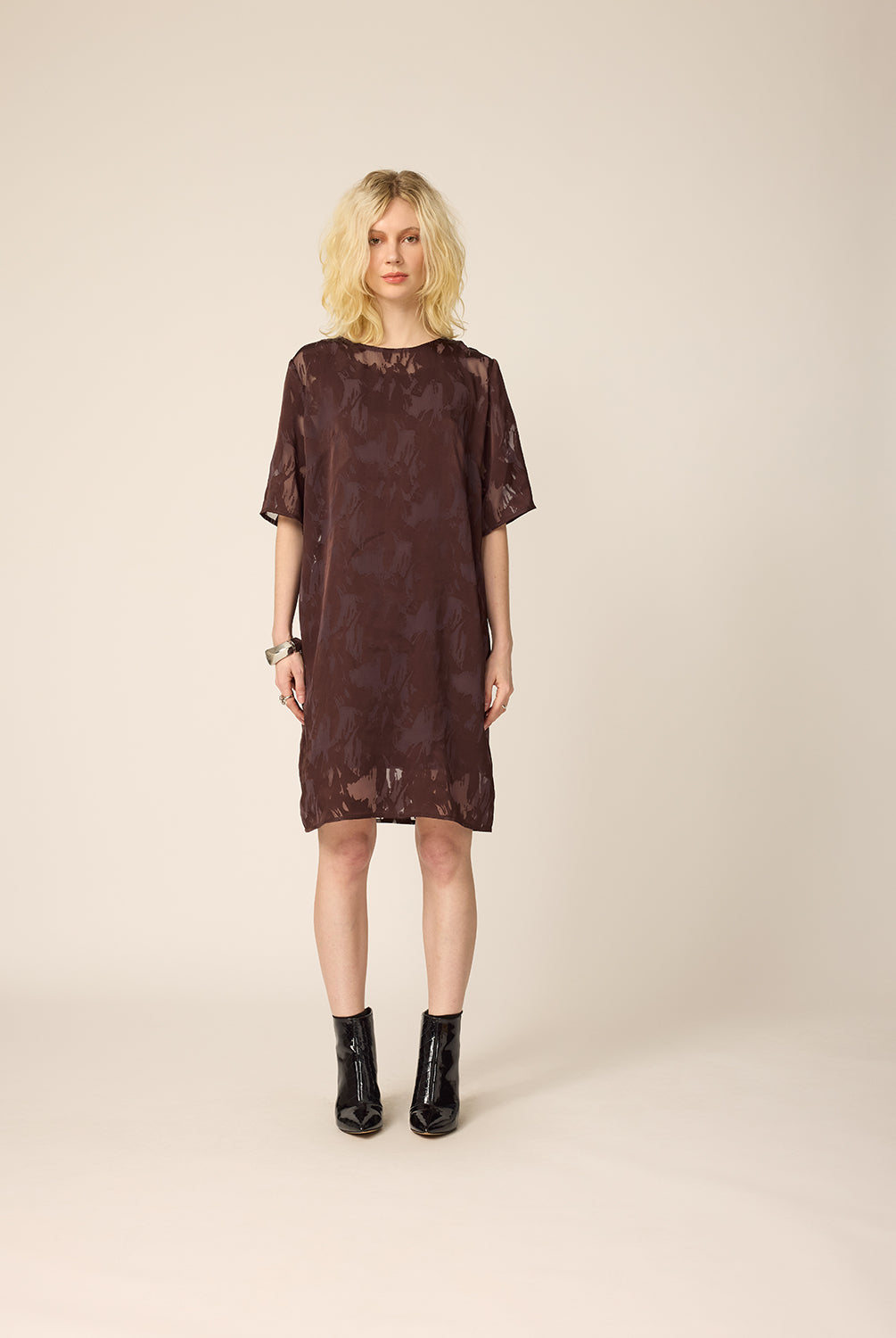 cokluch-robe-blackbird-espresso-ah2627-holiday