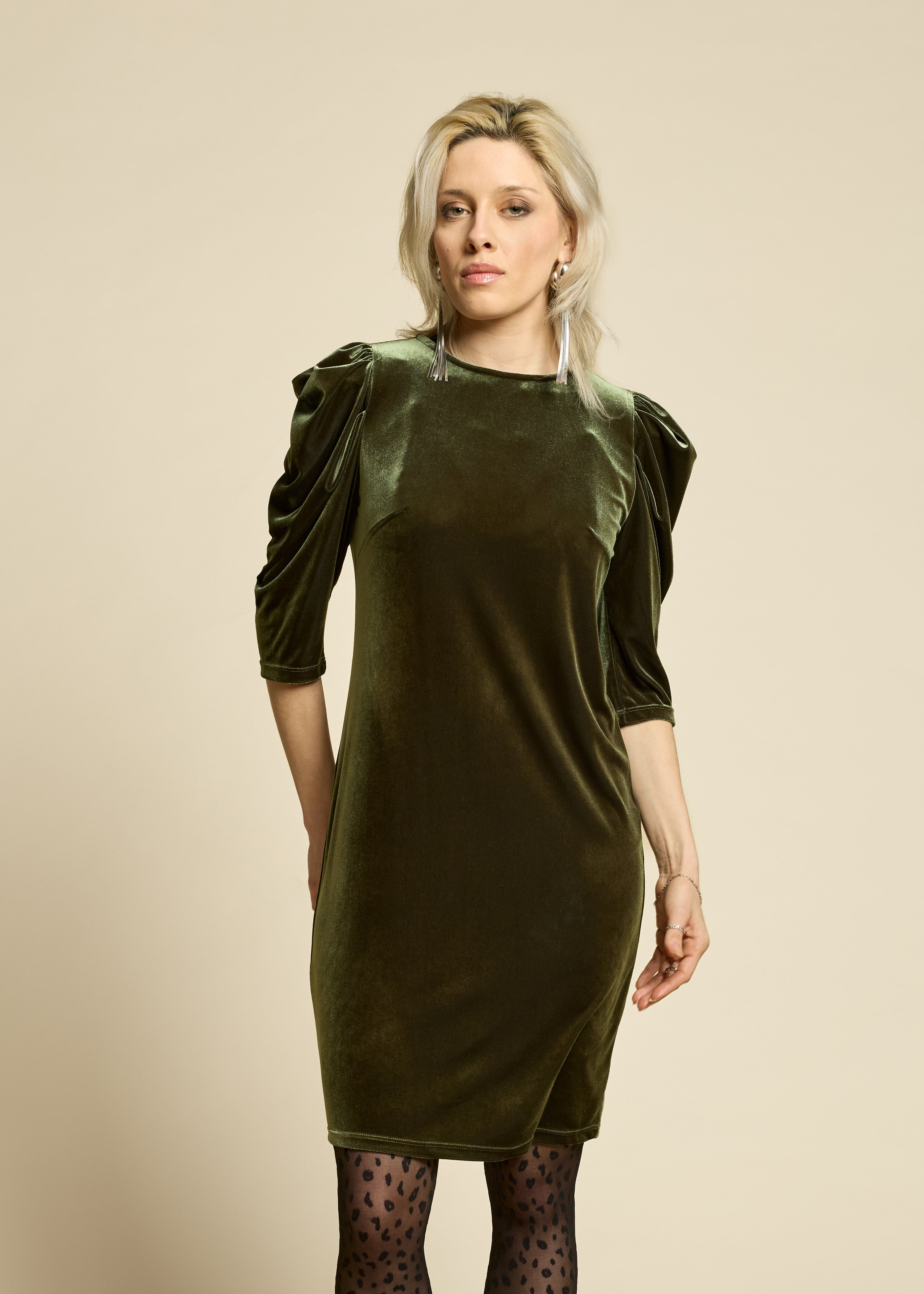 cokluch-robe-phoenix-lezard-ah2526-holiday