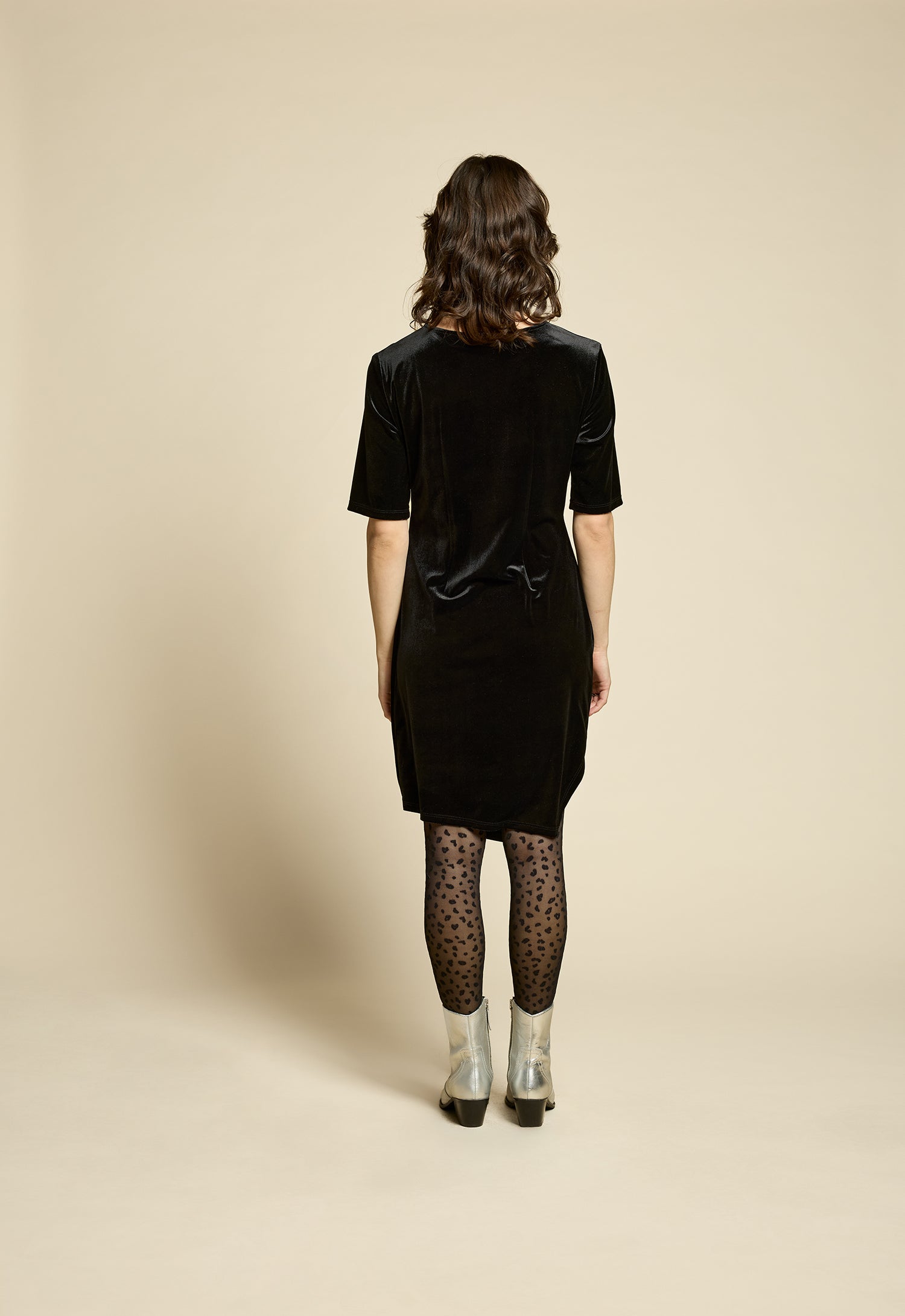 cokluch-robe-rosetta-noir-ah2526-holiday