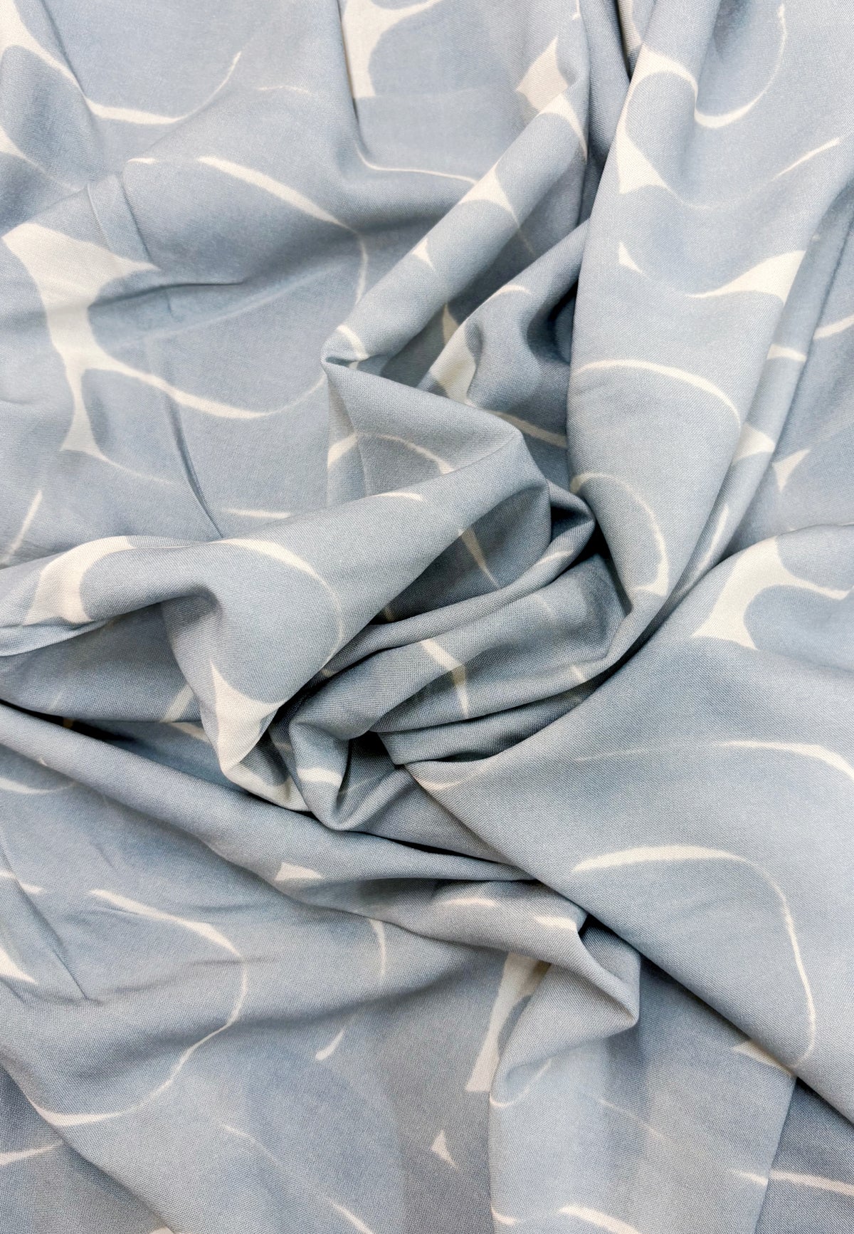 cokluch-tissu-tisse-imprime-arche-alize-viscose
