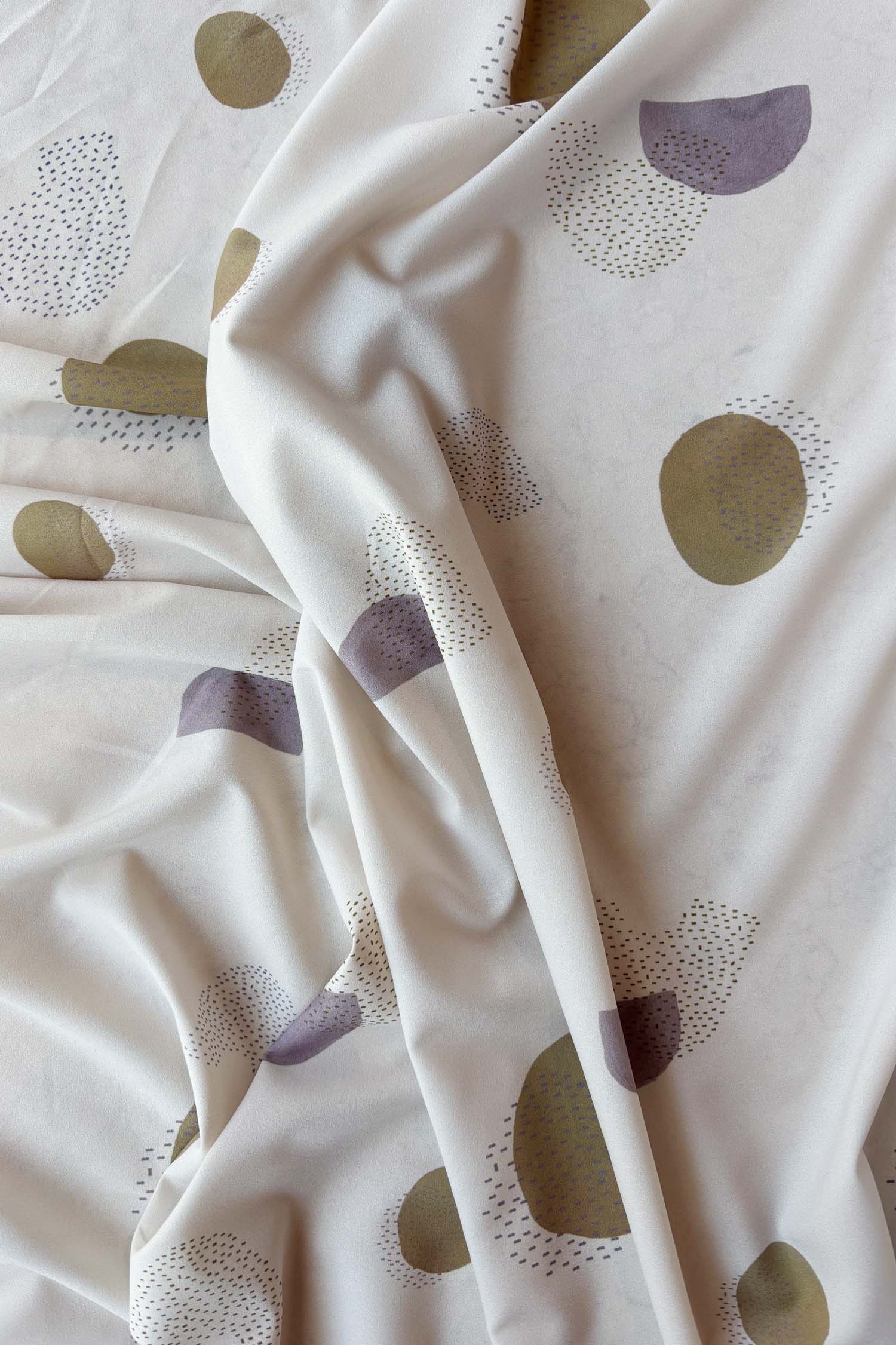 cokluch-tissus-tisse-imprime-aube-creme-viscose
