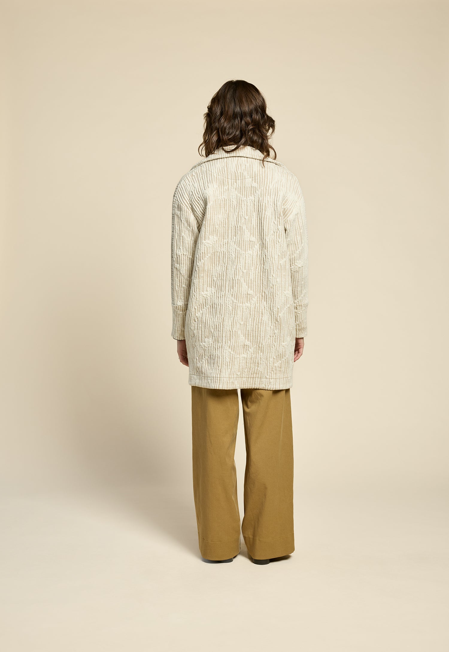 cokluch-veston-pardessus-callme-maxnaturel-pantalon-thechain-antique-ah2526