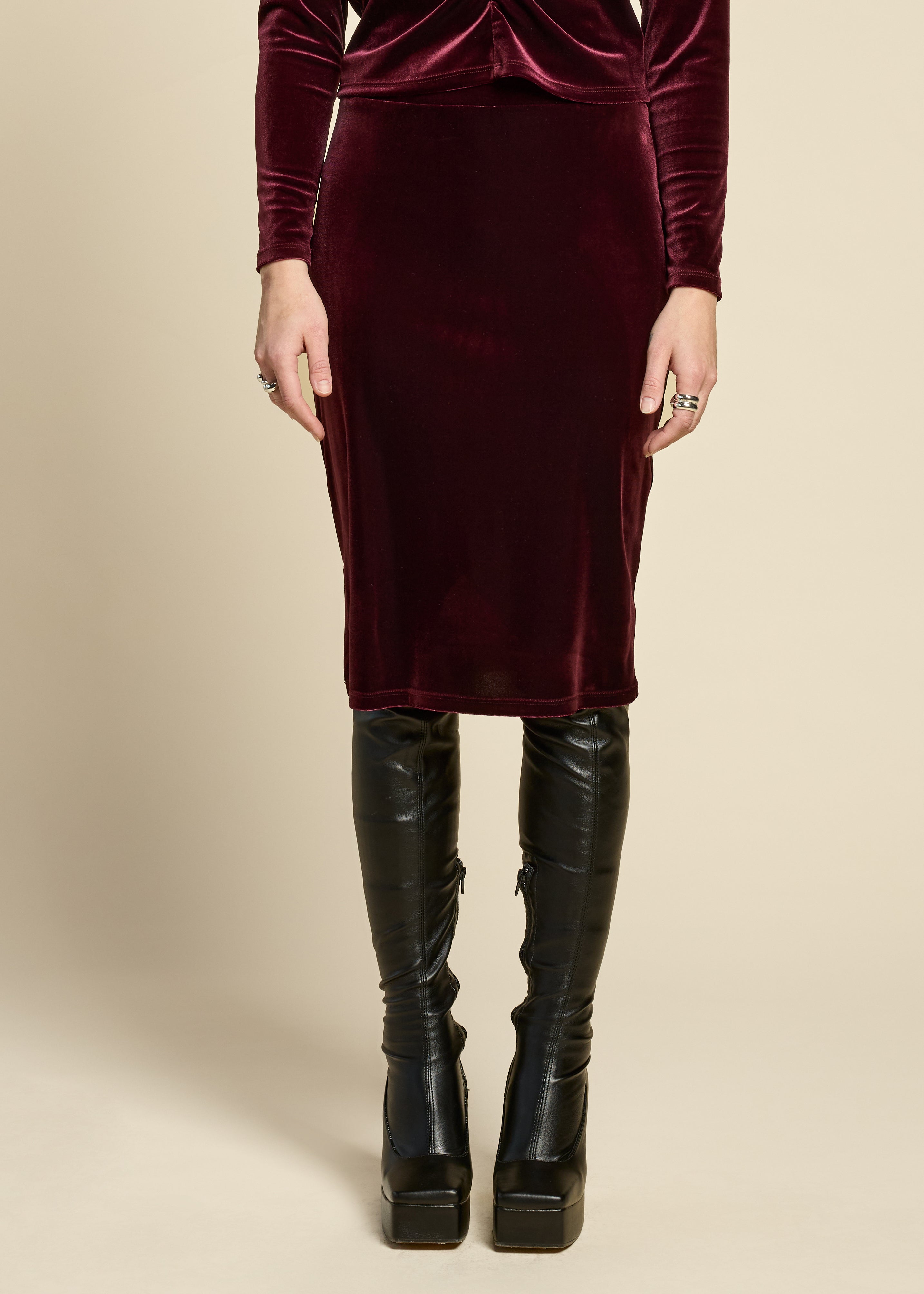 cokuch-jupe-secrets-bourgogne-ah2526-holiday