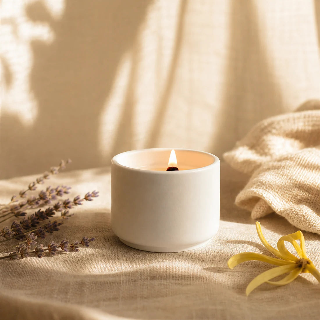 cotoncorail-bougie-chandelle-ciresoya-manila-lavande-ylangylang-potblanc