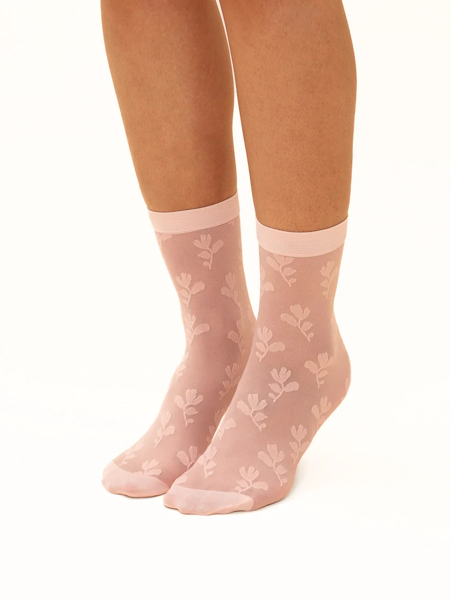 fromrachel-bas-soquettes-chaussettes-diaphanes-florales-nylon-rose-ballerine