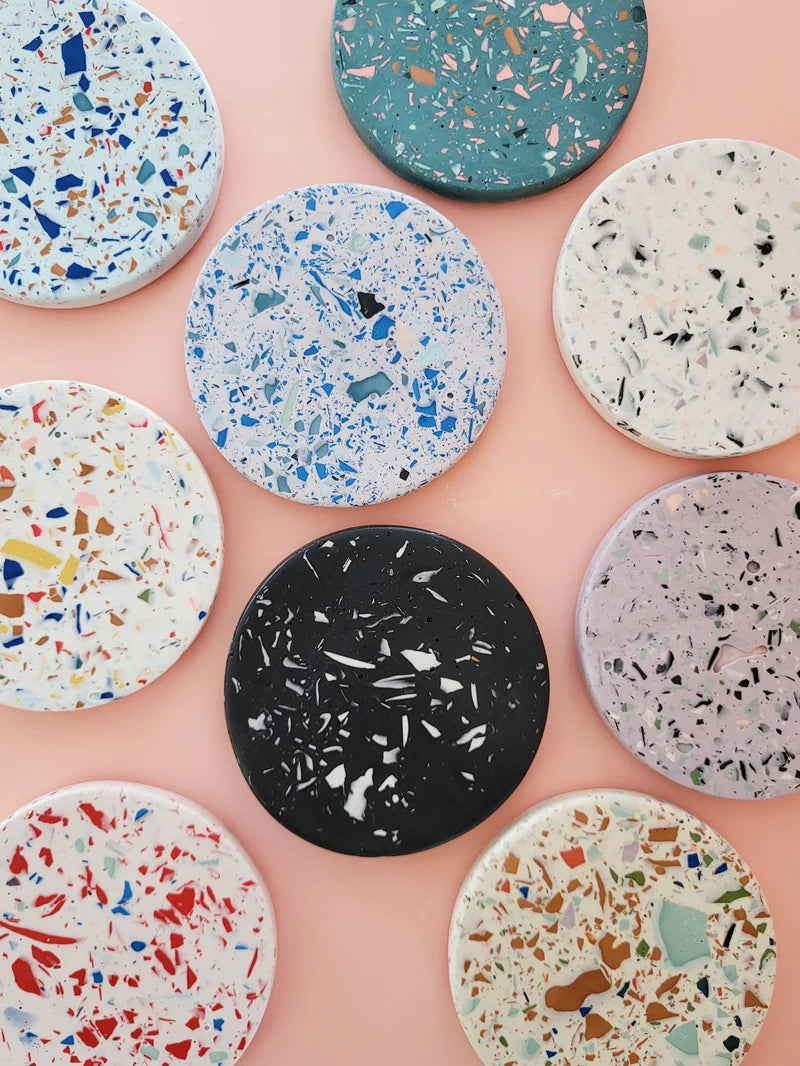 oli+mimi-sousverre-soucoupe-jesmonite-resine