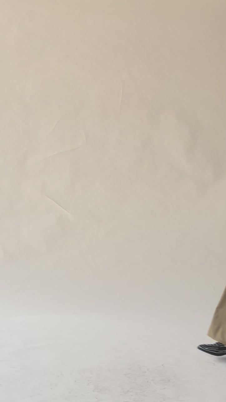 cokluch-haut-chemise-danse-noir-pantalon-thechain-antique-ah2526