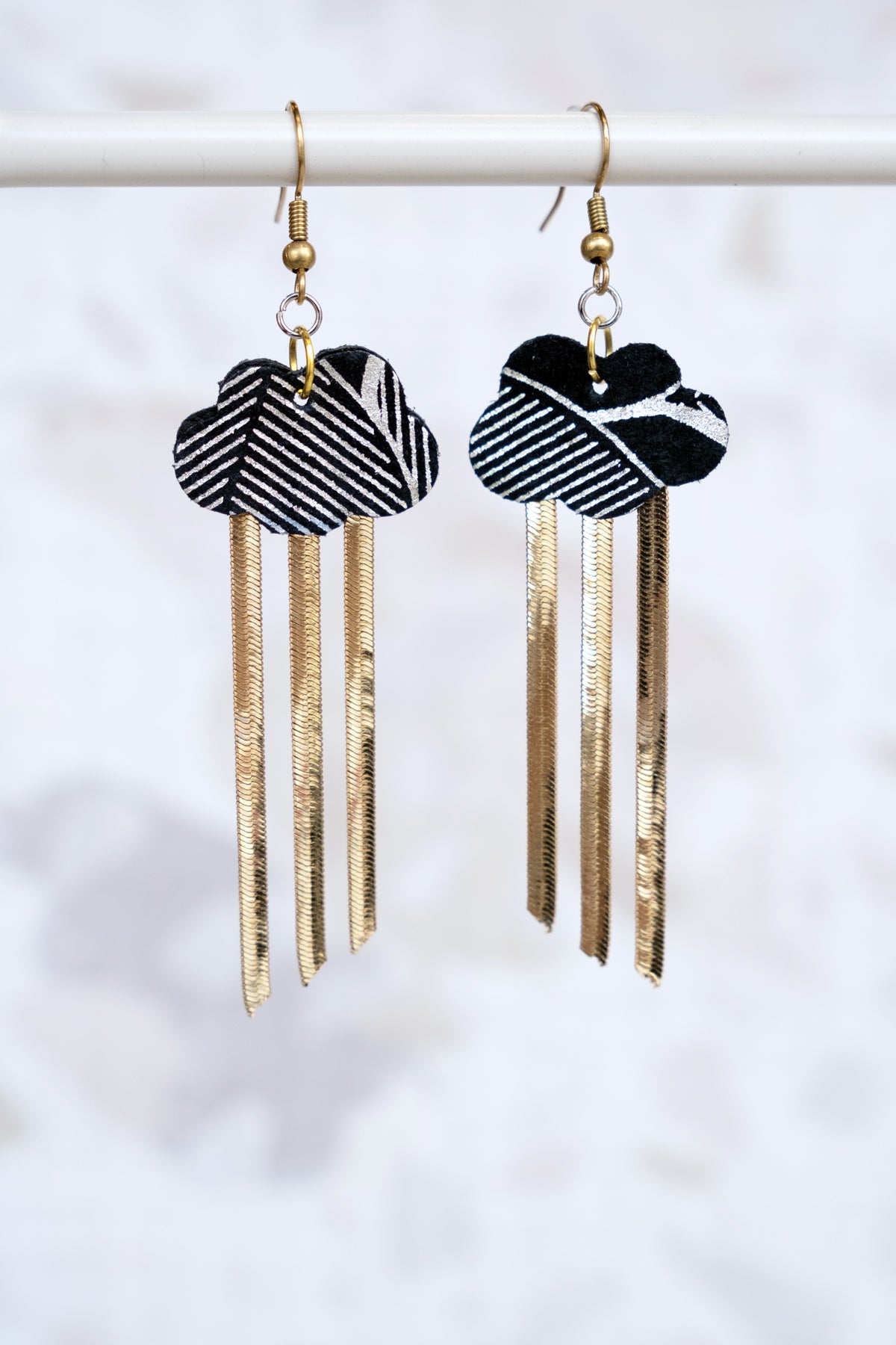 veinage-bijoux-bouclesdoreilles-pluie-nuage-cuir-lignes