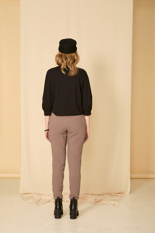 cokluch-pantalon-goldfish-taupe-crinkle-ah2223