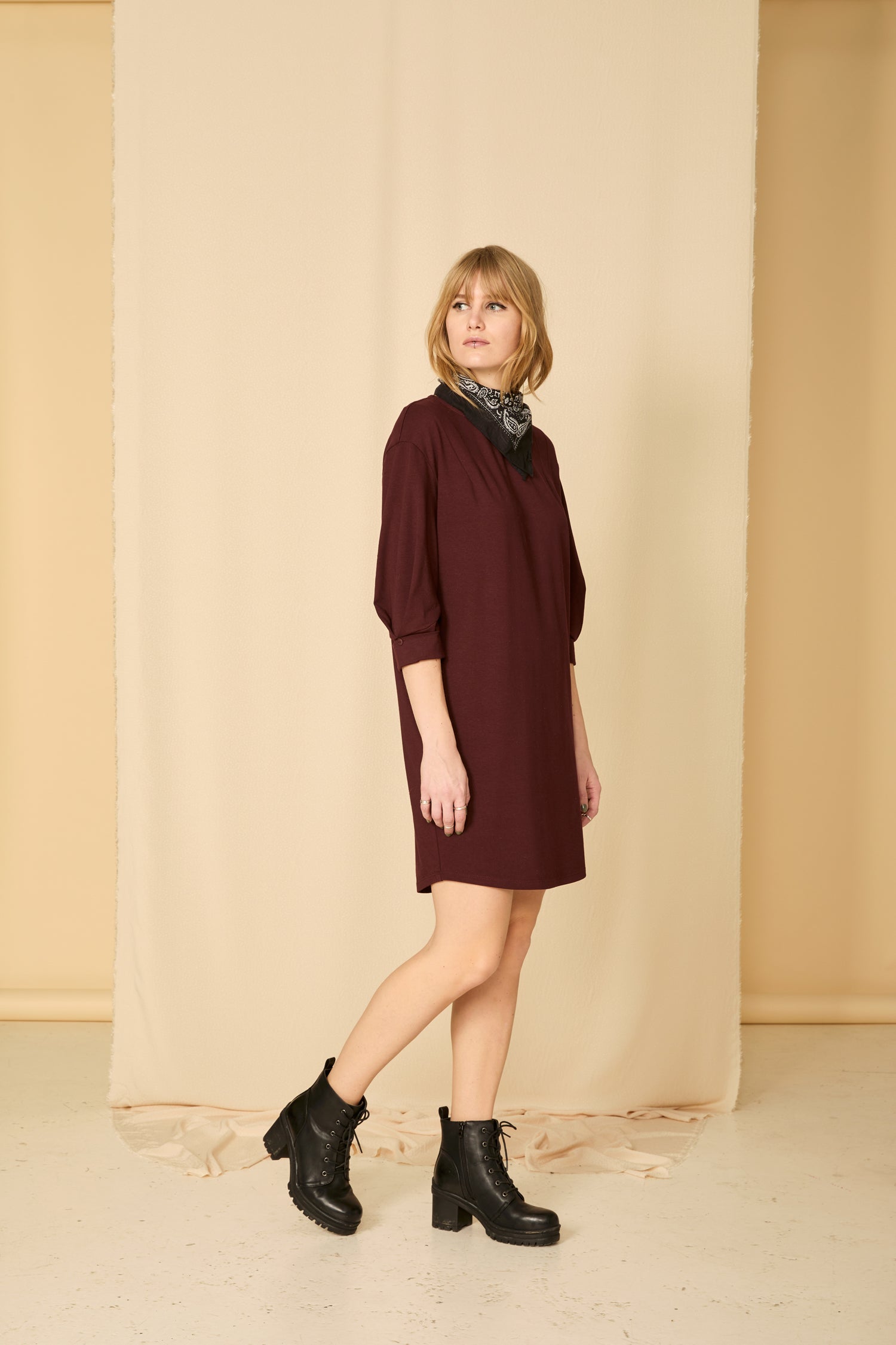 cokluch-robe-talktome-aubergine-ah2223